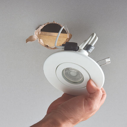 Large Bezel Retrofit Conversion Downlight, GU10 50W – Matt White