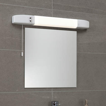 7W LED Dual Voltage Shaver Light – Neutral White 4000K, White Finish