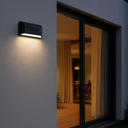Outdoor Curved Down Wall Light – 5W LED, 4000K Neutral White, IP55, Black
