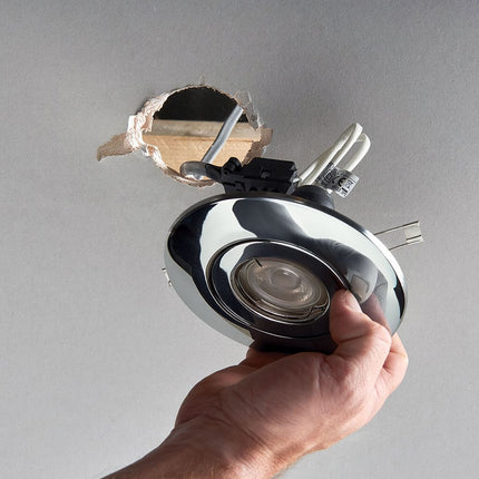 Large Bezel Retrofit Conversion Downlight, GU10 50W – Polished Chrome